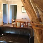 Le Troubadour A Hotel